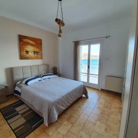 Seagazer, Cycladic House By The Sea Дом отдыха